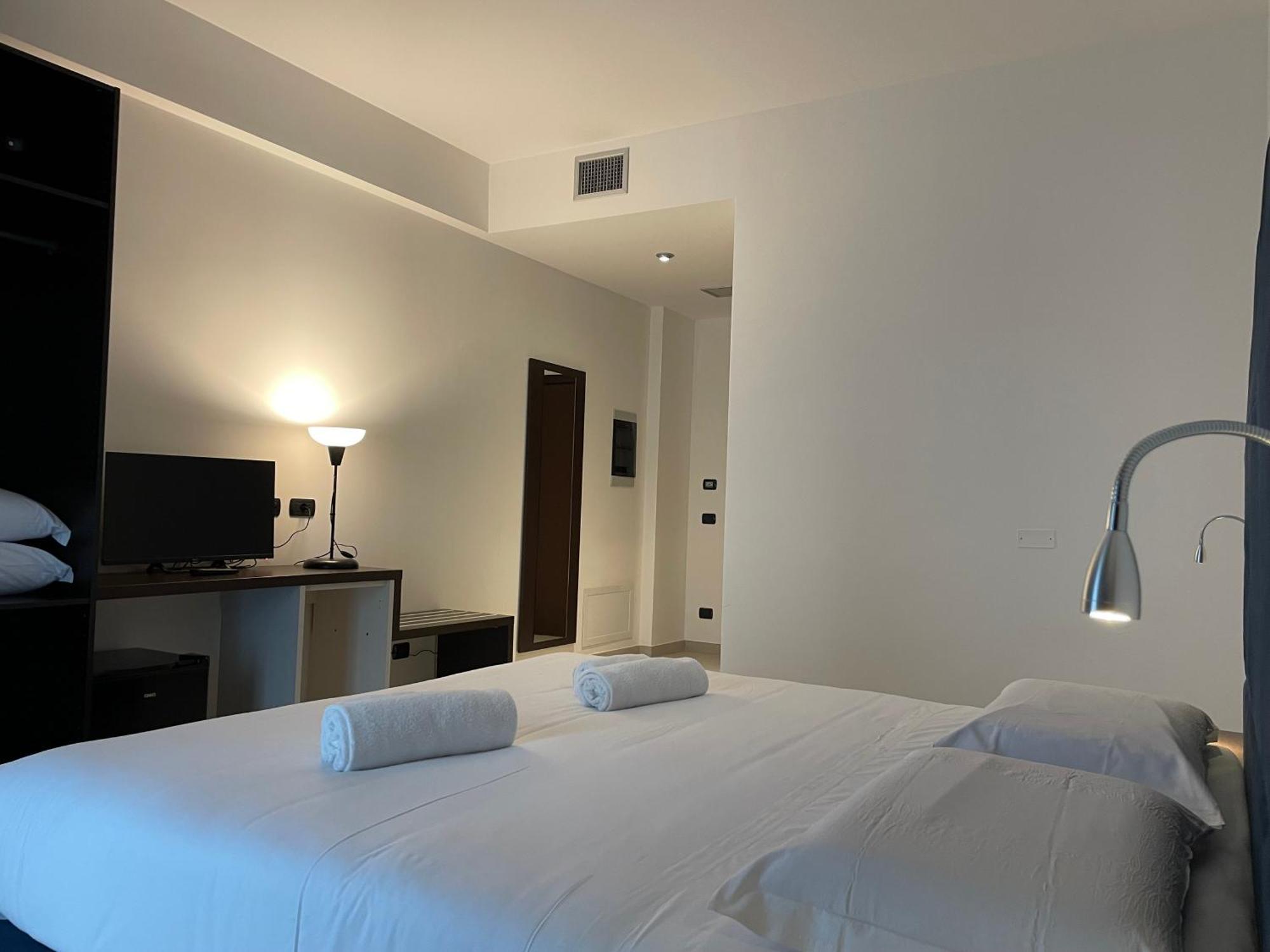 Maestrale Resort Hotel - Grosseto Zewnętrze zdjęcie