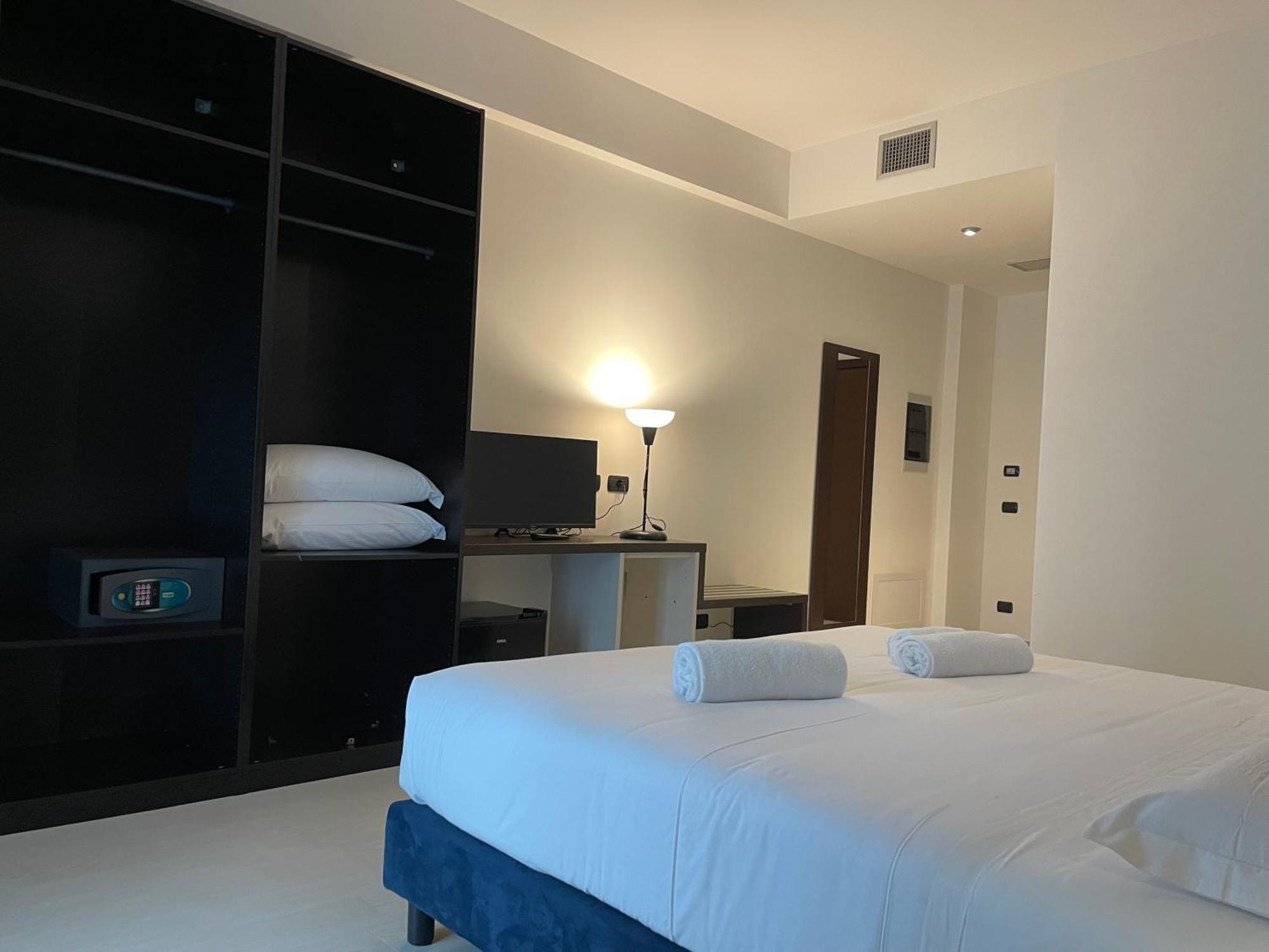 Maestrale Resort Hotel - Grosseto Zewnętrze zdjęcie